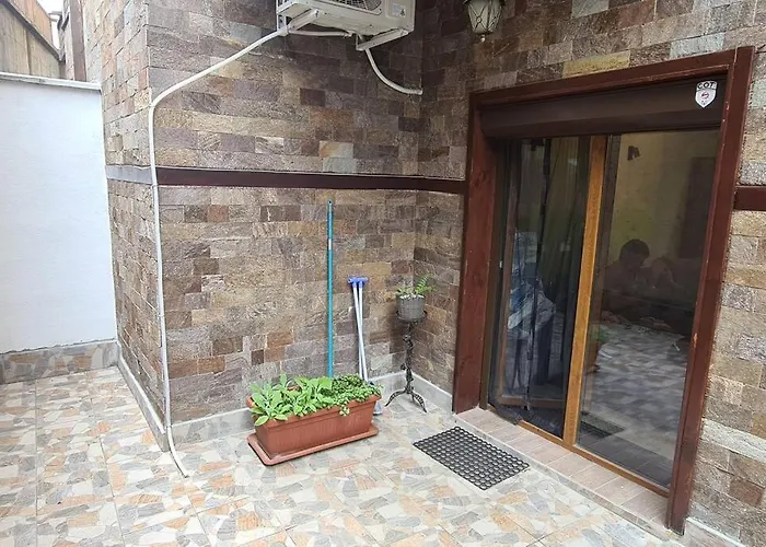 With Veranda Банско